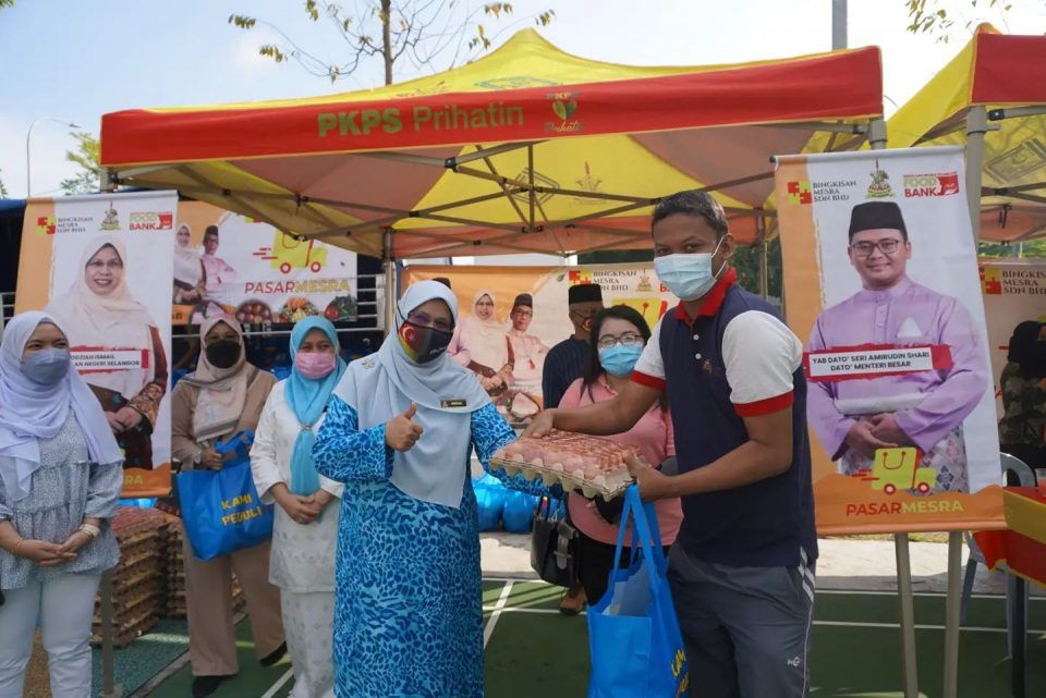 雪州亲善巴刹以低价格 让目标群获温饱