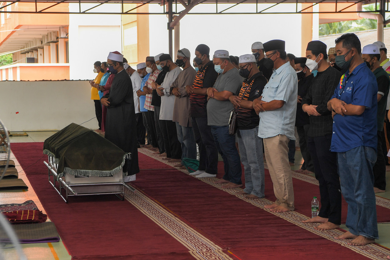 Jenazah Zolkples Embong selamat dikebumi