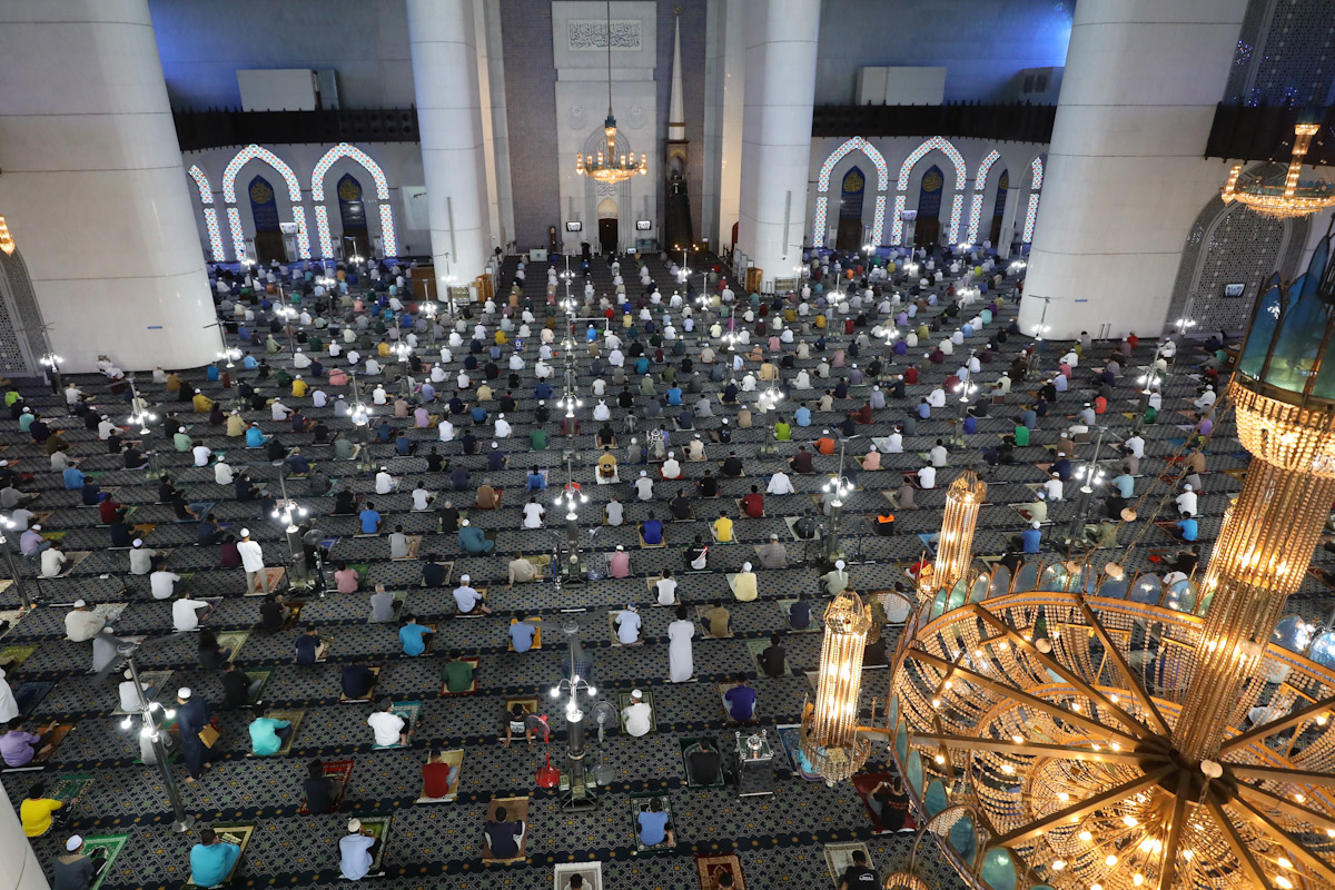 3,500 jemaah dibenar solat Jumaat di masjid negeri