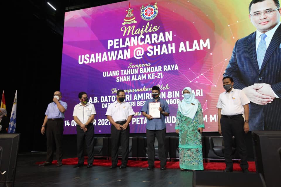 MB: 7,000 peniaga terima permit niaga sementara MBSA