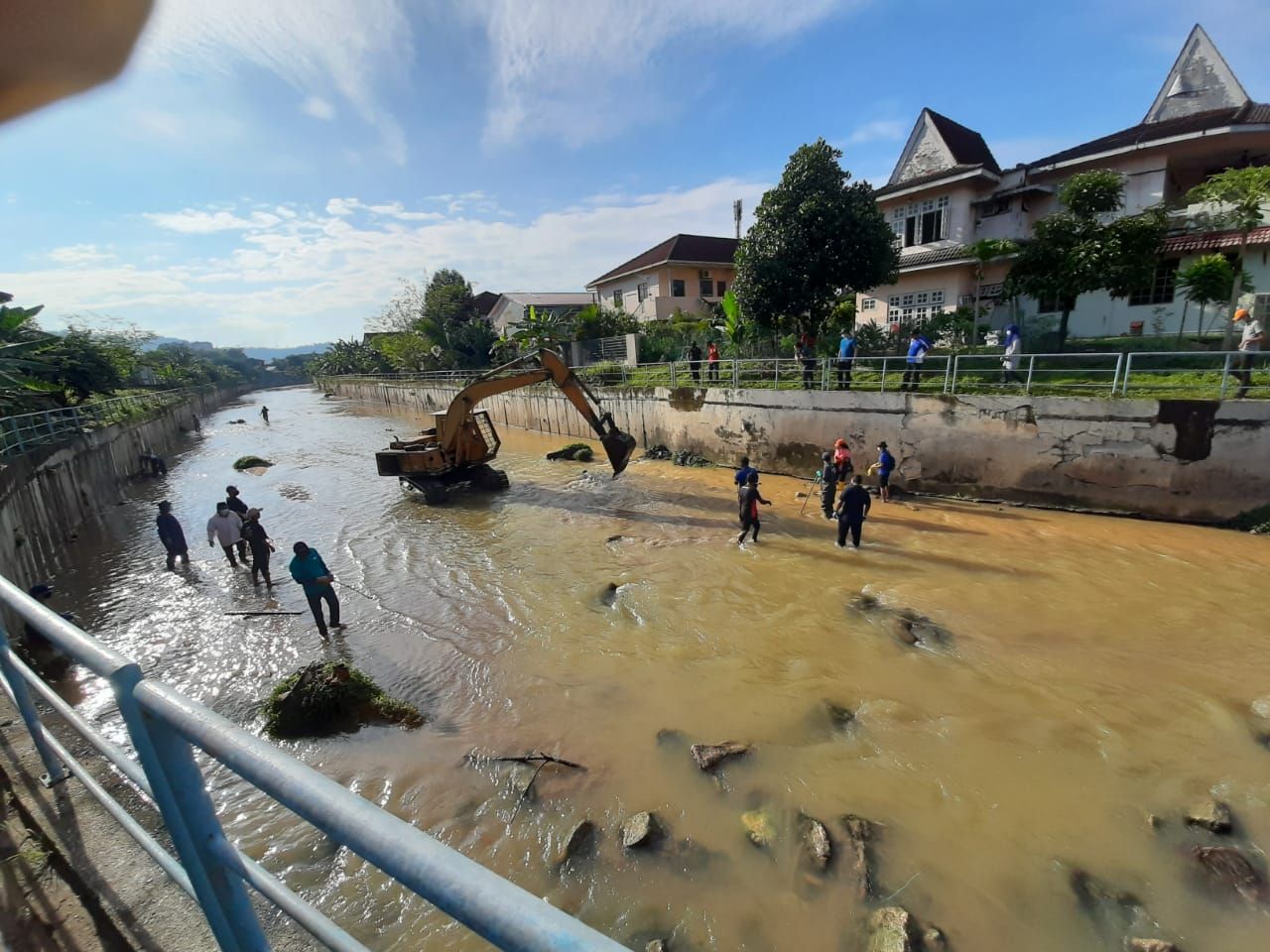 லங்கட் ஆற்றை தரம் உயர்த்தும் பணி அடுத்த மாத மத்தியில் முற்றுப் பெறும்