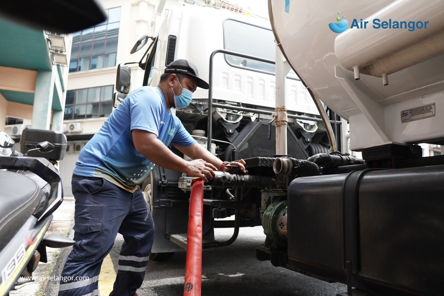 Air Selangor giat agih bekalan ke premis kritikal