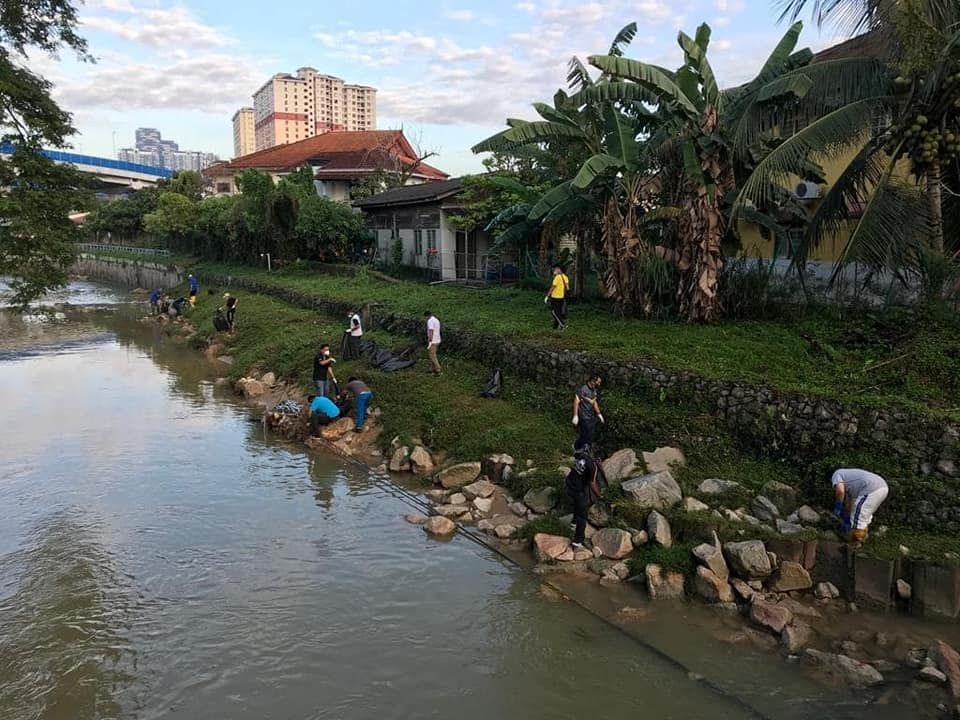 吁官民每月定期清理河流 罗芝雅：还安邦河清洁面貌
