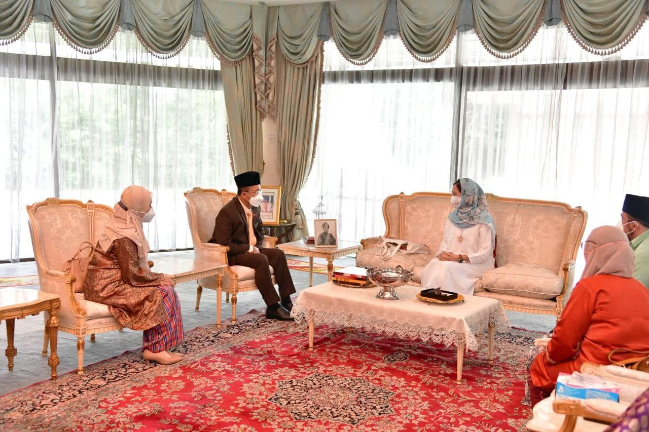 Selangor mahu ketengah seni tenunan telepuk, selendang kelingkan