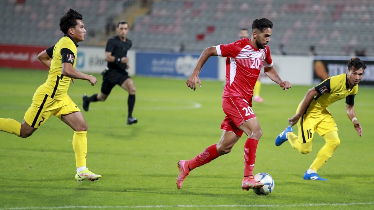 Hat-trick by Ali Olwan aided Jordan to crush Harimau Malaya 4-0