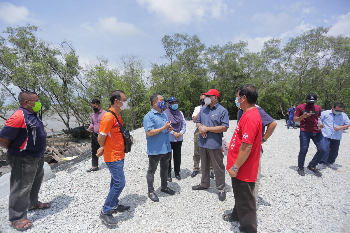 Bina jeti pendaratan ikan baharu, atasi kesesakan bot nelayan