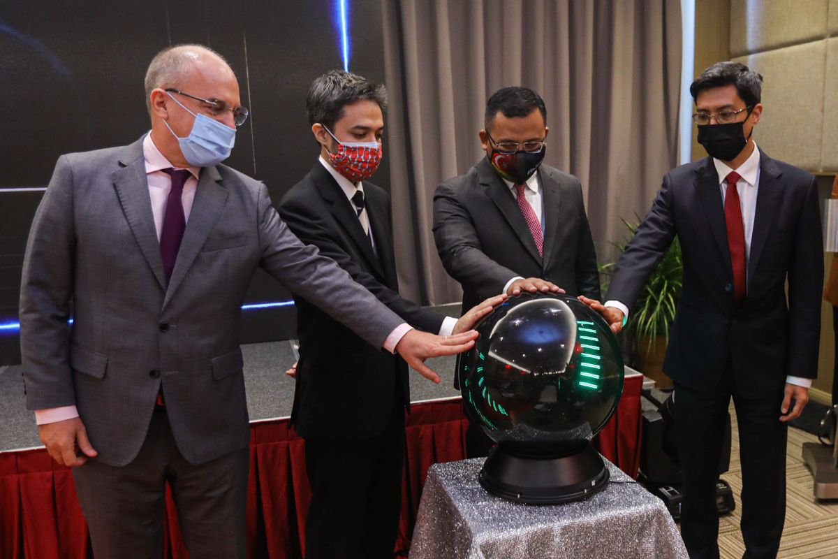 雪自由工作计划吸引1450人报名 合格者将获400津贴