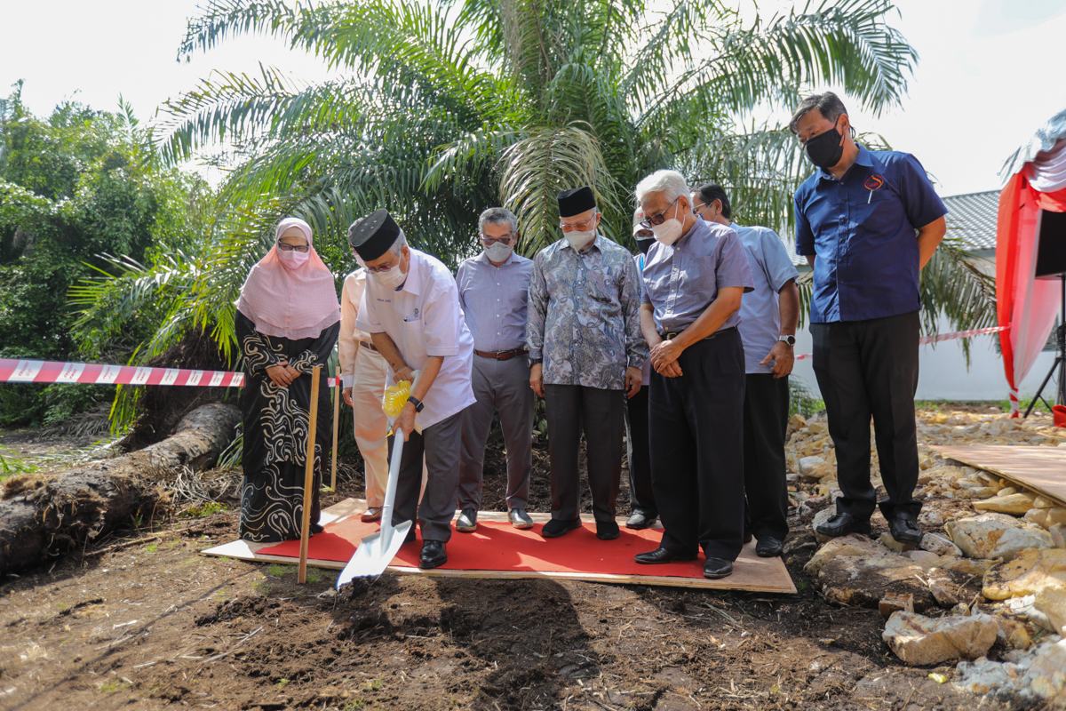 Dua projek perumahan dibangunkan atas tanah wakaf Mais