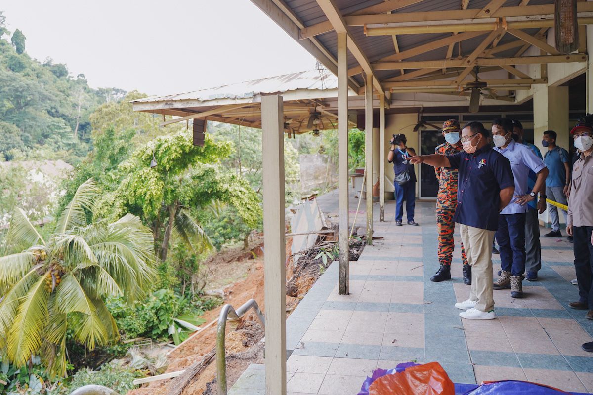 கெமென்சே ஆற்றோரத்தை  வலுப்படுத்த வெ.10 லட்சம் ஒதுக்கீடு- மந்திரி புசார் தகவல்