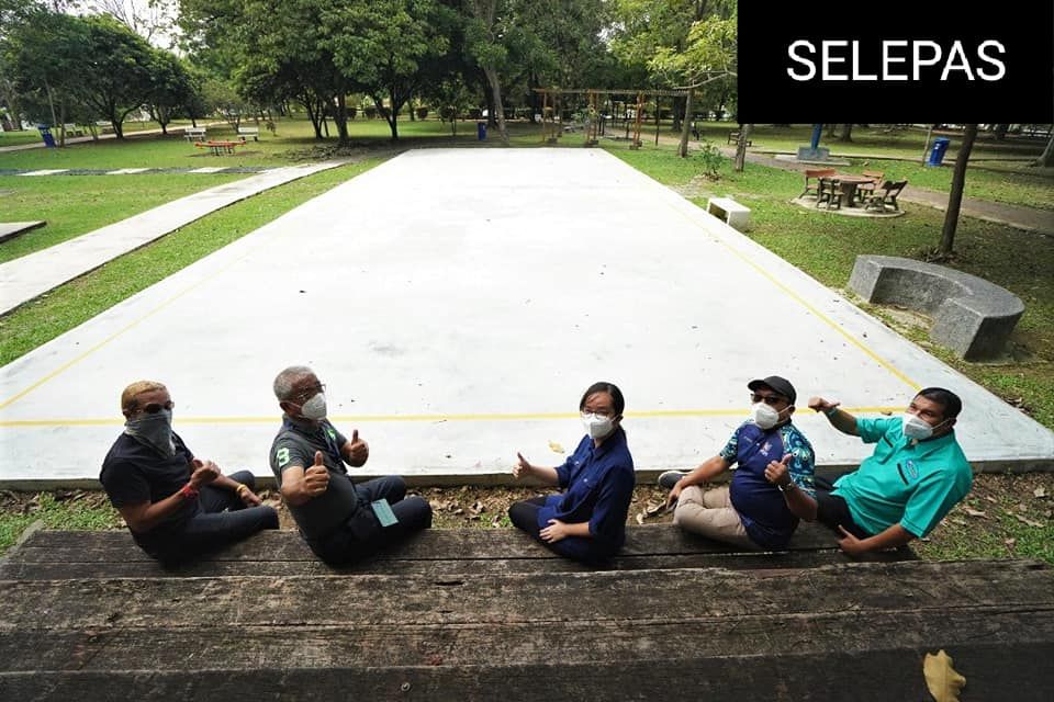 黄美诗拨近2万修复USJ4/8公园地面 让居民安心休闲