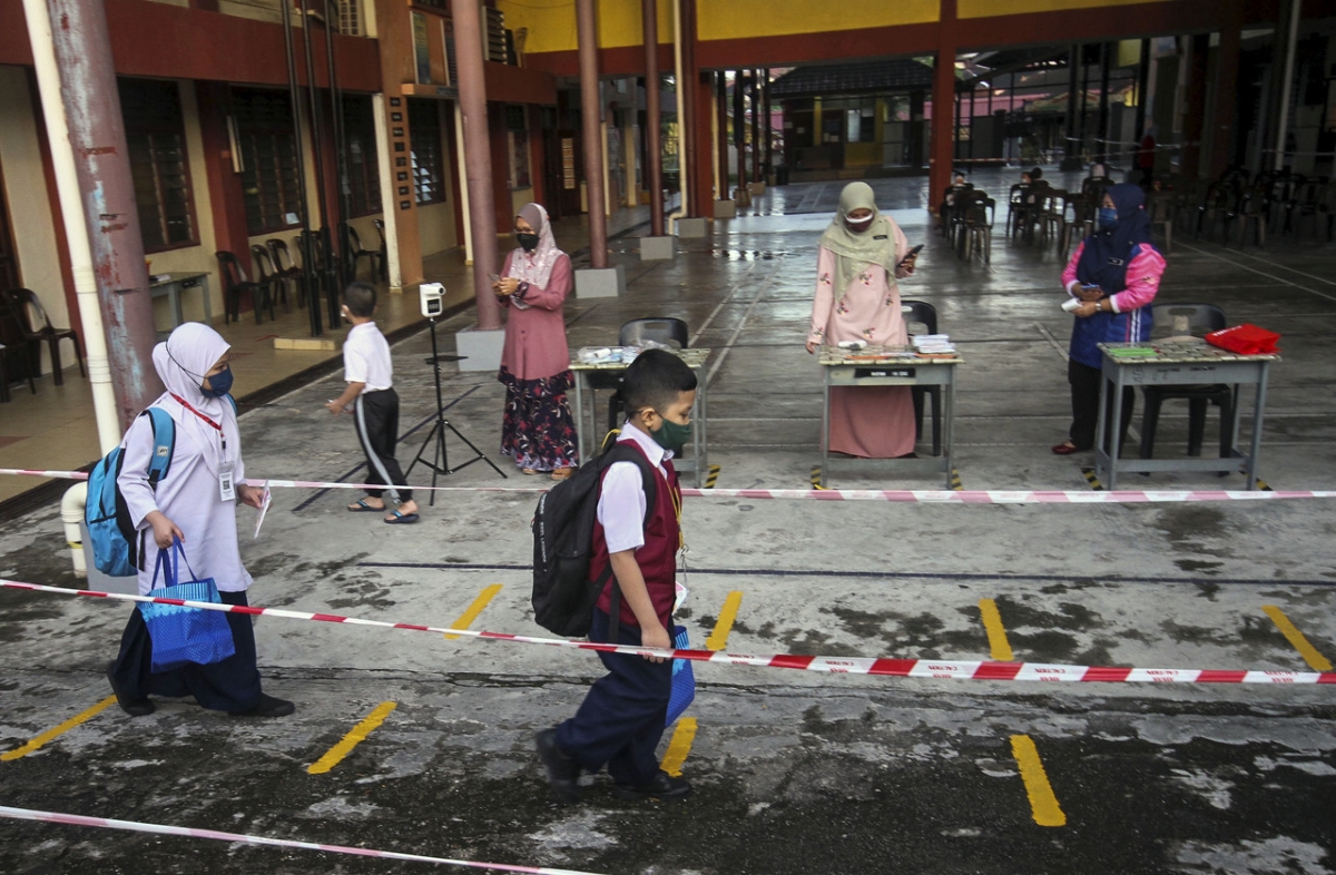 Schools should refer to police before issuing notices on kidnap bids