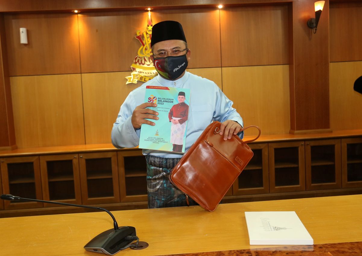 RM200,000 disalur untuk pemeriksaan mata pelajar