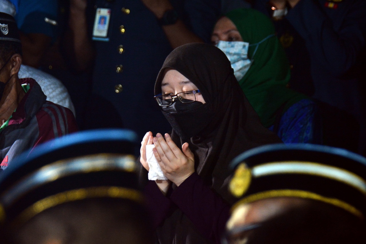 Air force pilot Capt Mohamad Affendi laid to rest