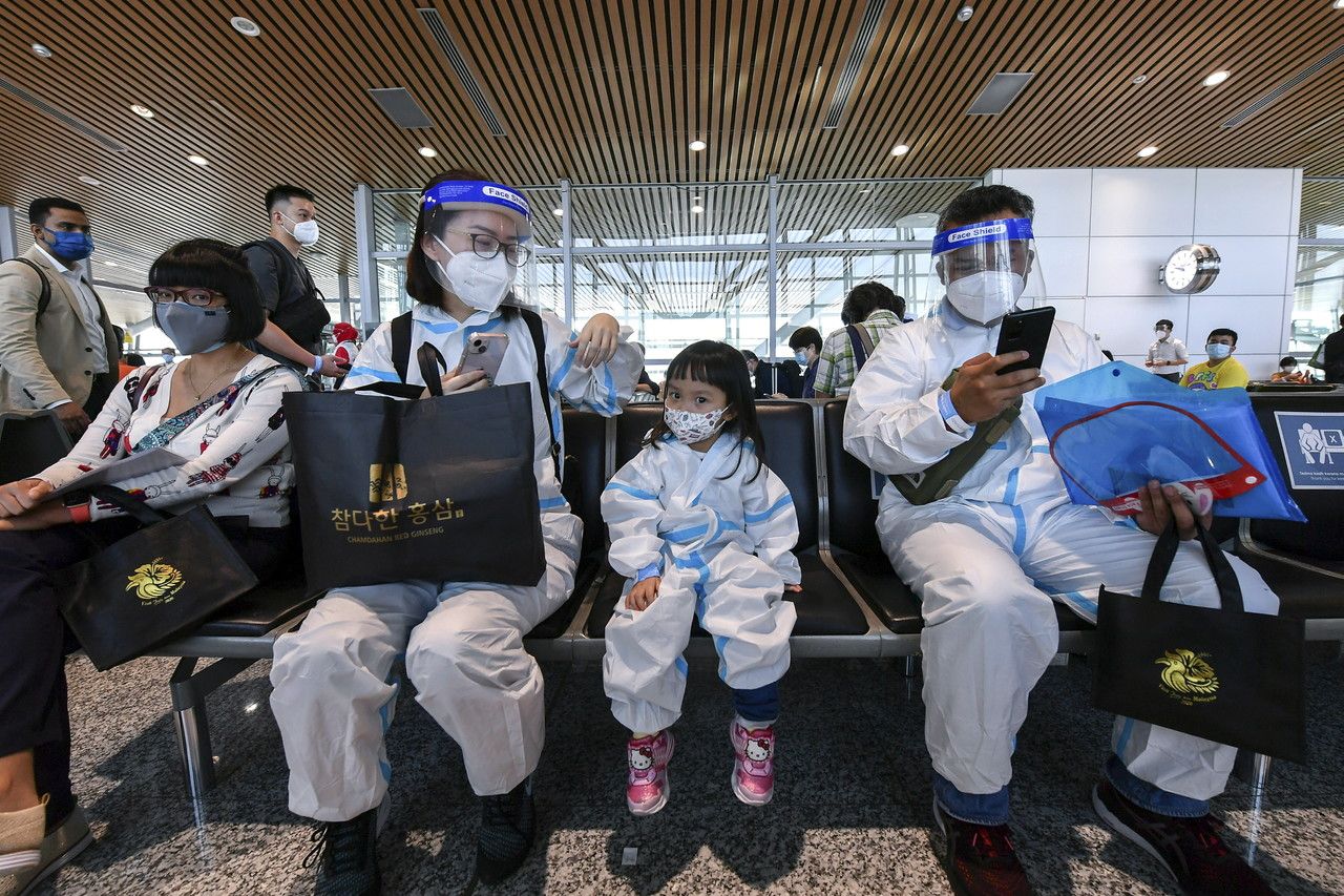 தினசரி கோவிட்-19 நோய்த்தொற்றுகள் 2,000 சம்பவங்களுக்குக் குறைவாக பதிவு