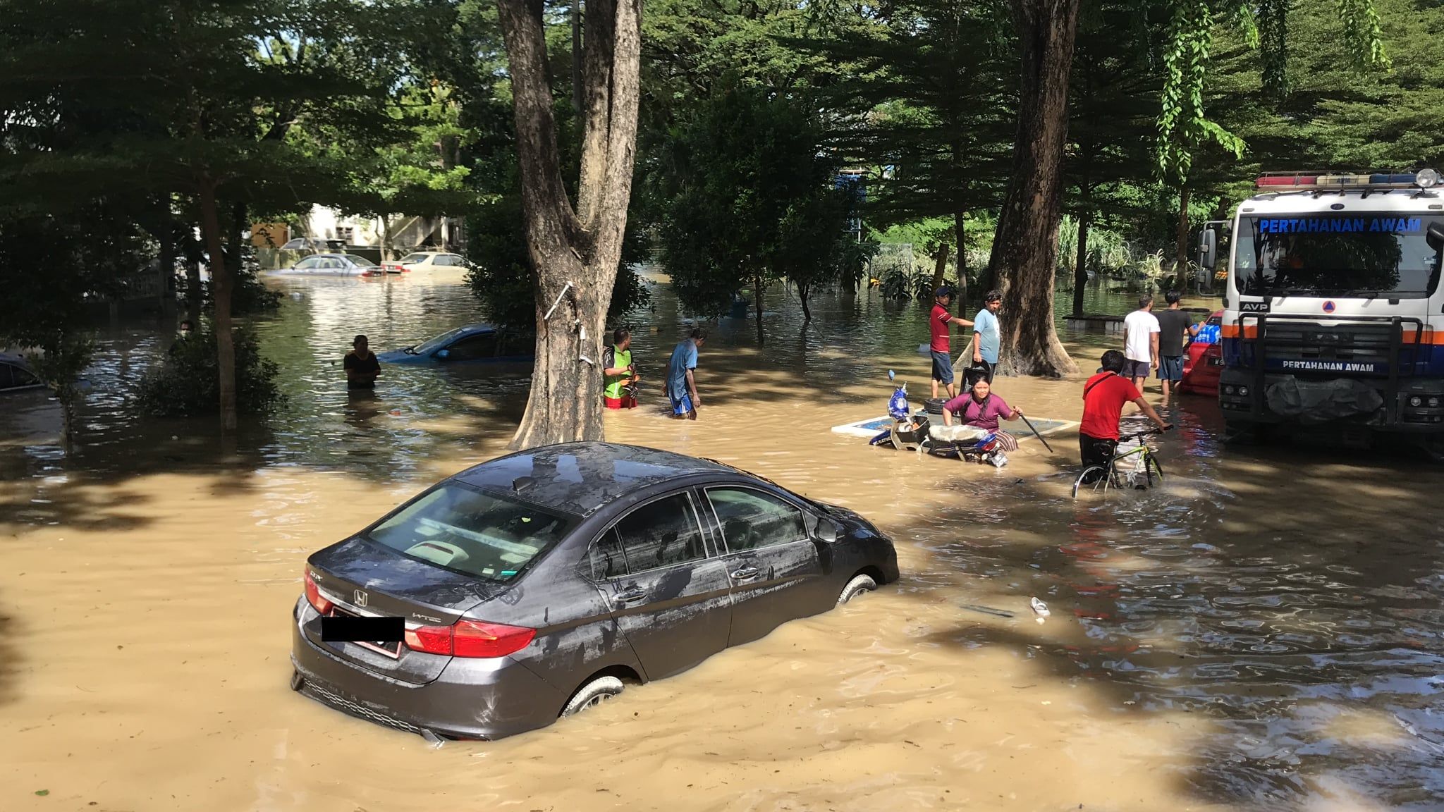 30 masjid, 60 surau terjejas akibat banjir - Jais