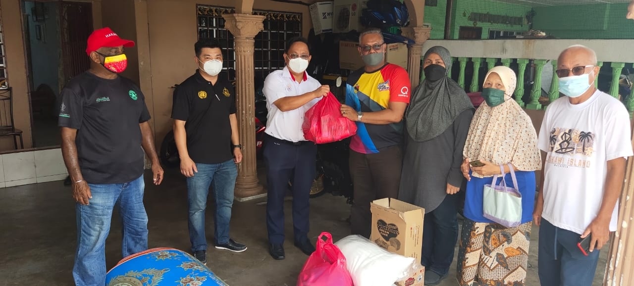 Lebih 2,500 mangsa banjir di Pandamaran mohon bantuan RM1,000