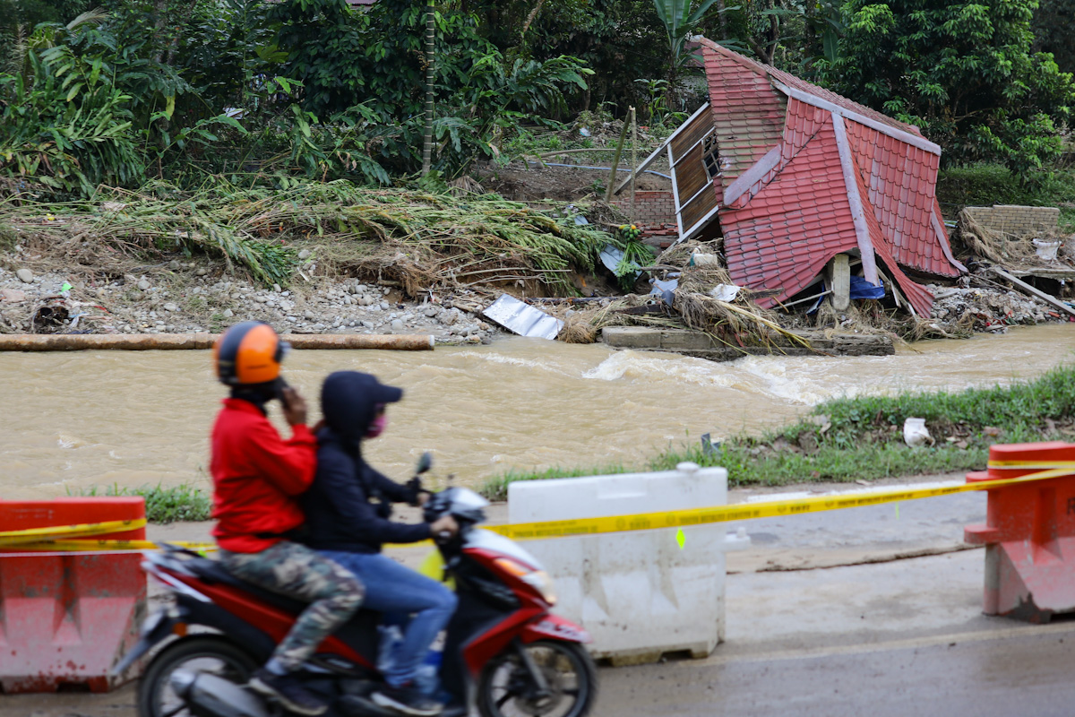 Polis pantau ah long tawar pinjaman kepada mangsa banjir