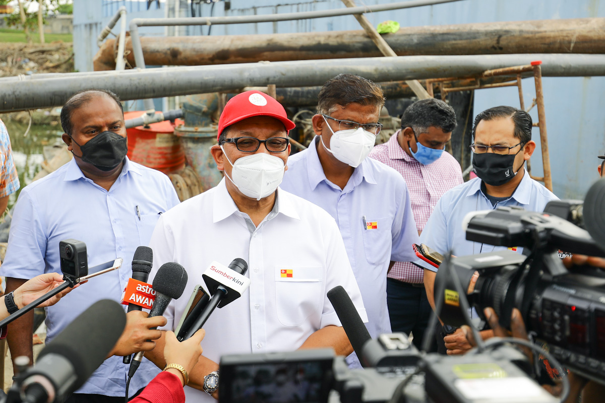 Taman Sri Muda floods not caused by construction project near sluice gate — Exco
