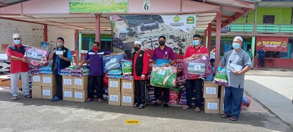 Mais salur RM50,000 kepada maahad tahfiz terjejas banjir