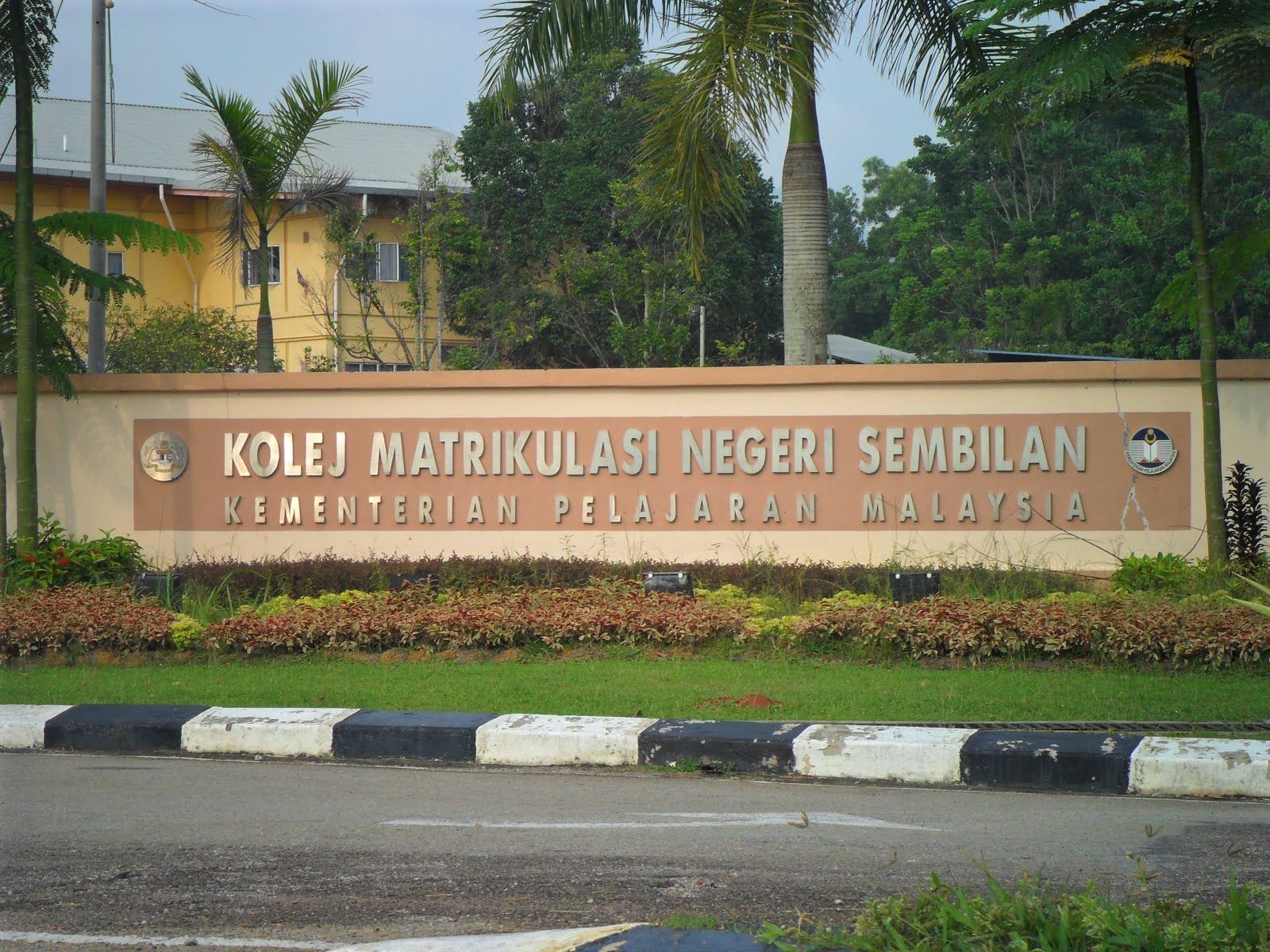 Students, lecturers at KMNS test positive for Covid-19