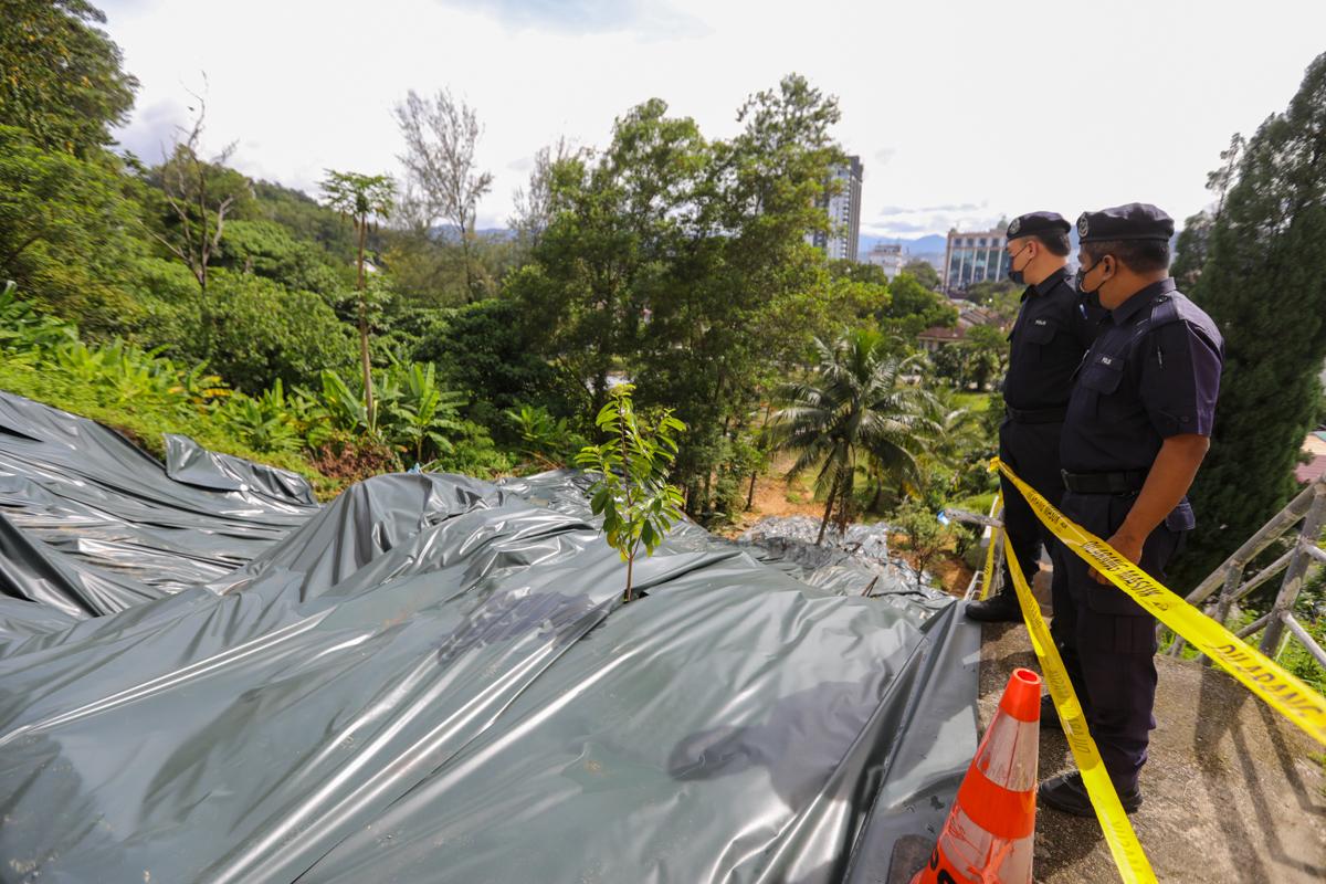 Tanah runtuh: 38 keluarga Apartmen Teratai diarah pindah sementara