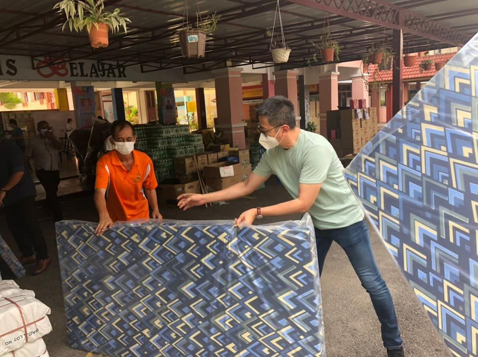 Lebih 4,000 mangsa bah Bandar Baru Klang mohon bantuan negeri