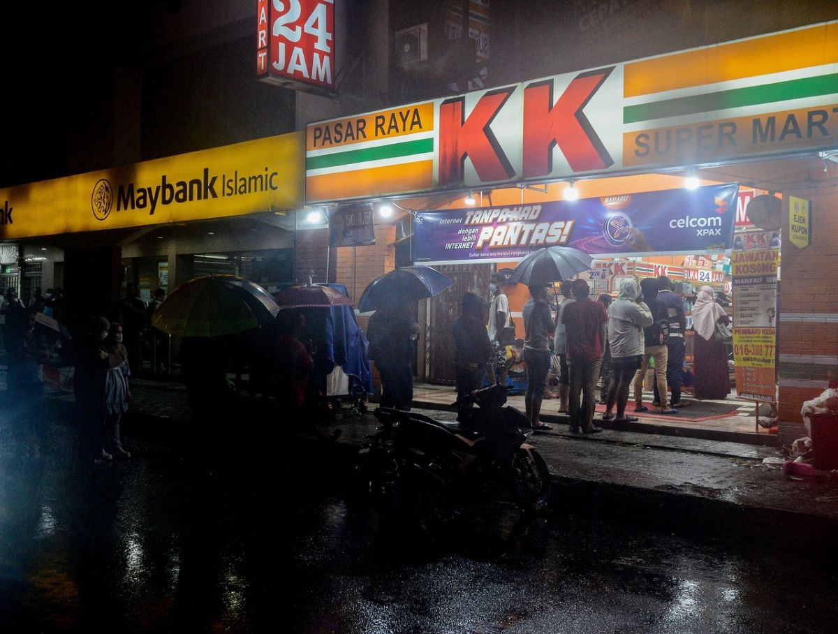 MetMalaysia issues thunderstorm warning for Selangor, KL, southern peninsula and East Malaysia