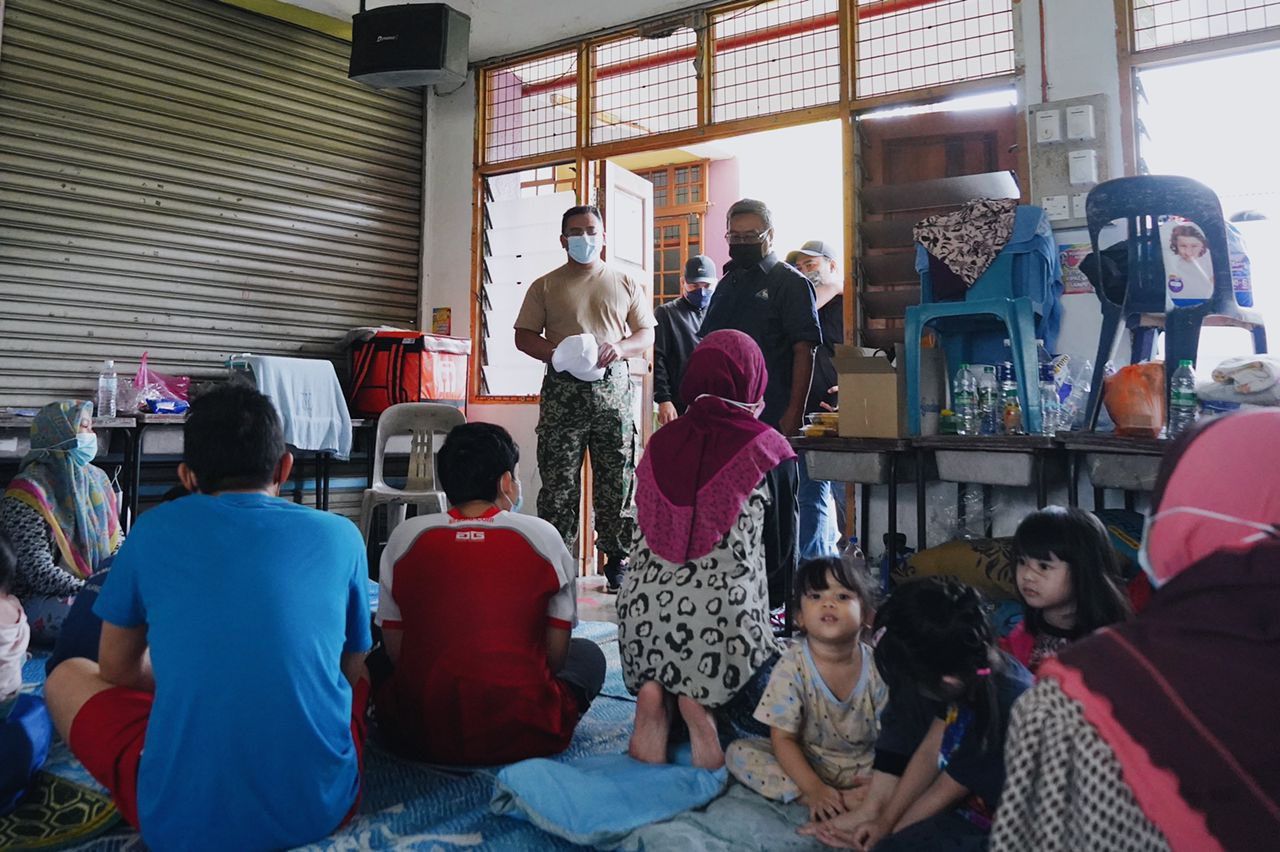 800 mangsa banjir dipindah ke pusat pemindahan Johan Setia