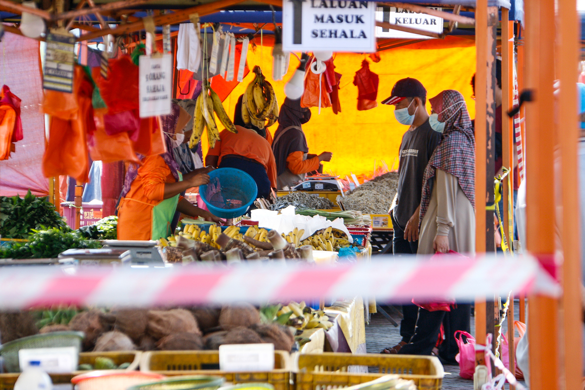 Govt to gazette 30 items under maximum price scheme for Aidilfitri