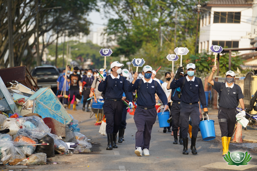 慈济与灾黎患难与共   携手克服洪灾.重建家园（上）