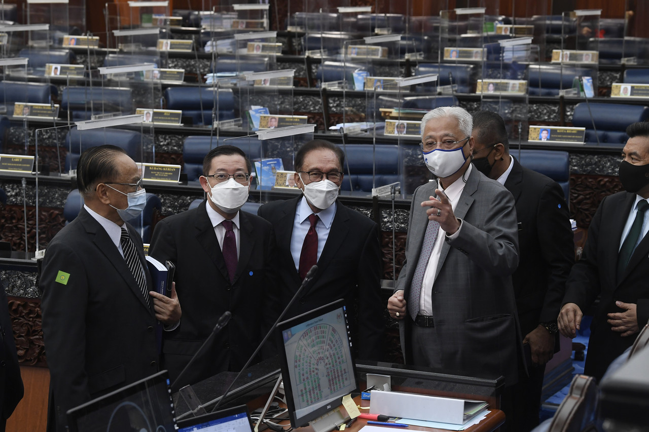 HARAPAN: PM jangan diam diri, Parlimen perlu bincang isu ketua pesuruhjaya SPRM