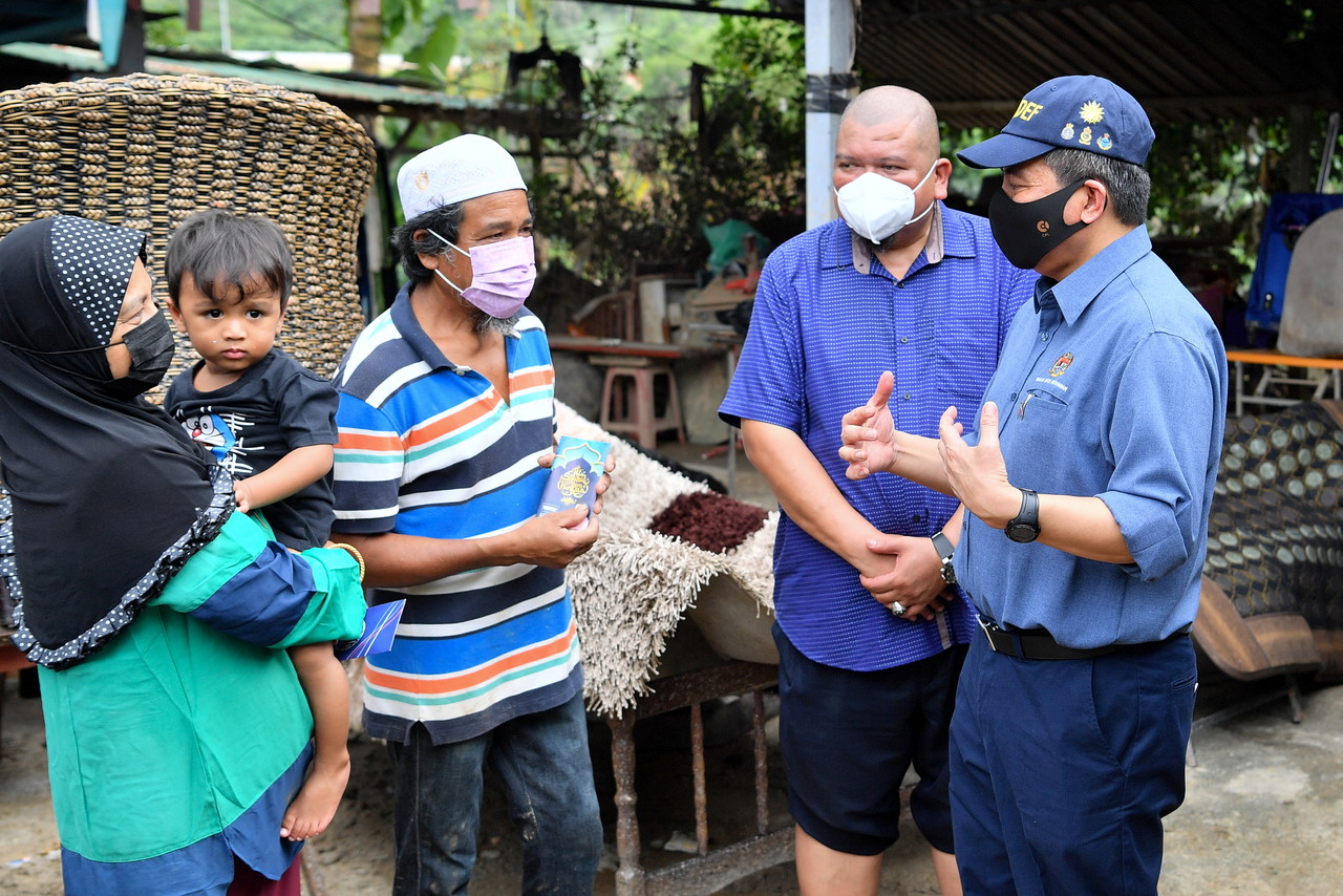Flood: MAF veteran incurs losses of RM50,000 in floods at Taman Sri Nanding