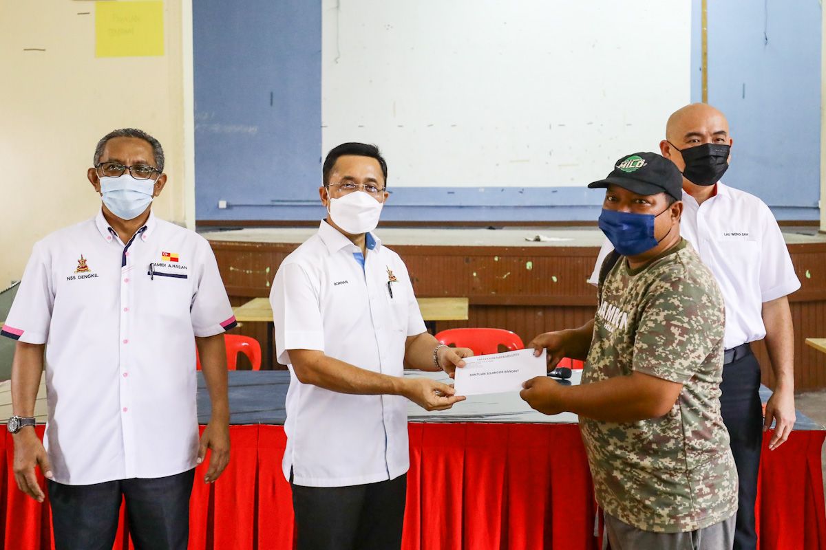 வெள்ளத்தால் பாதிக்கப்பட்டவர்களின் நலனை மாநில அரசு காக்கும்