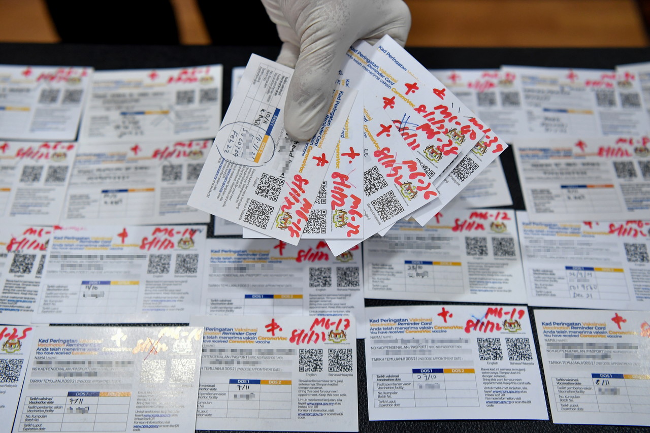 Existing laws need more teeth to deal with fake vaccination certificate issue — Lawyer