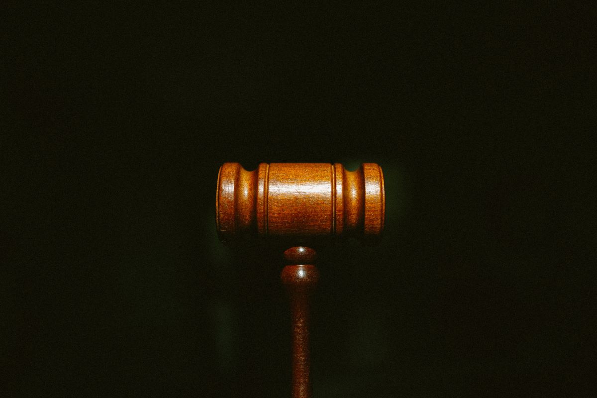 Couple pleads guilty over child's death from neglect