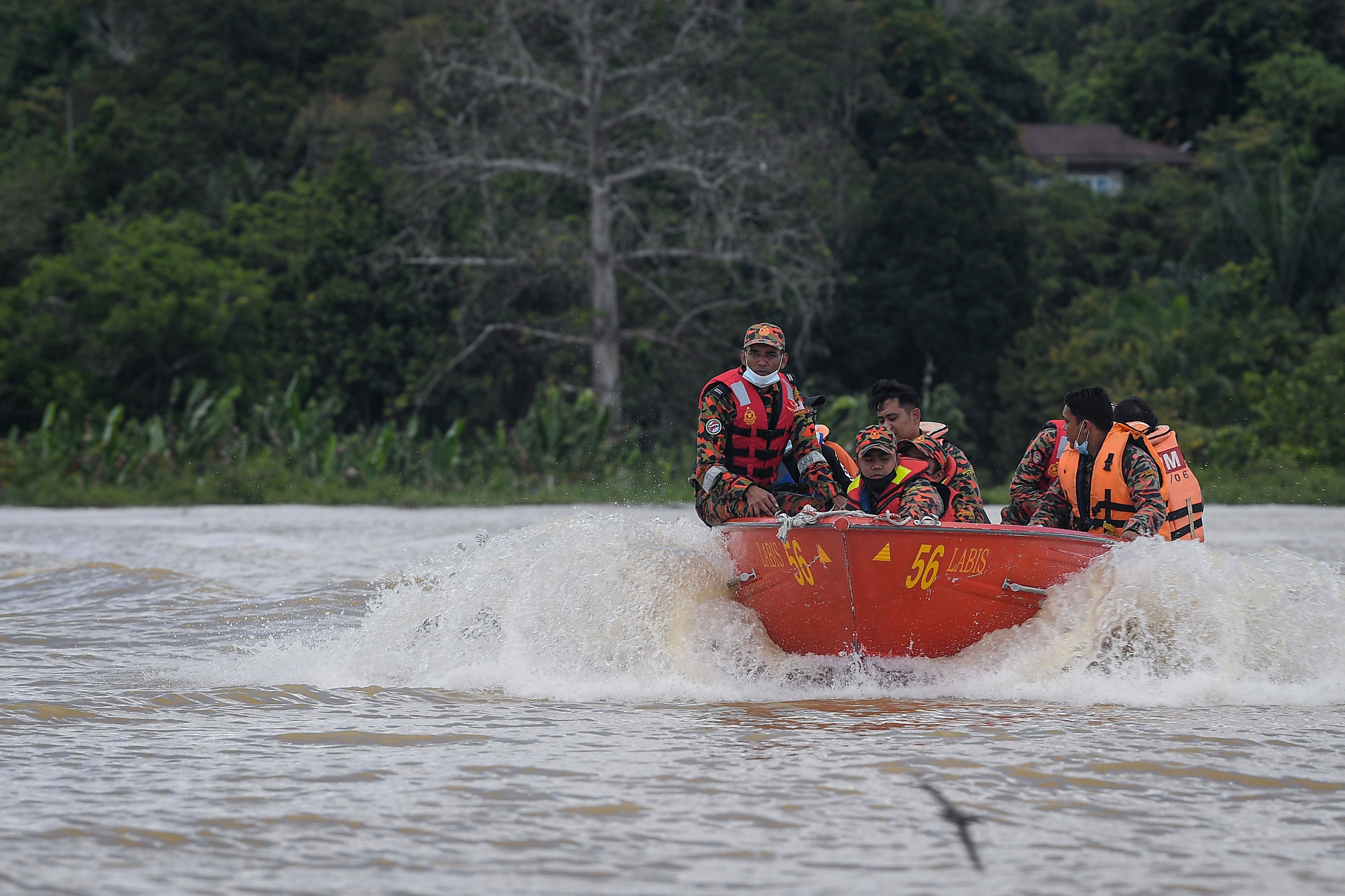 Situasi banjir di tiga negeri bertambah baik, mangsa di Johor meningkat