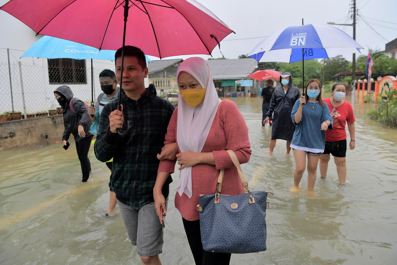 Number of flood evacuees in Johor unchanged this morning