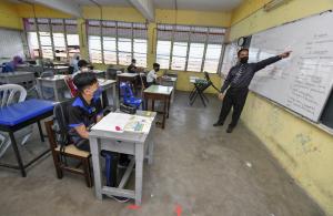 Education reform dominates 13MP debate in Dewan Rakyat today