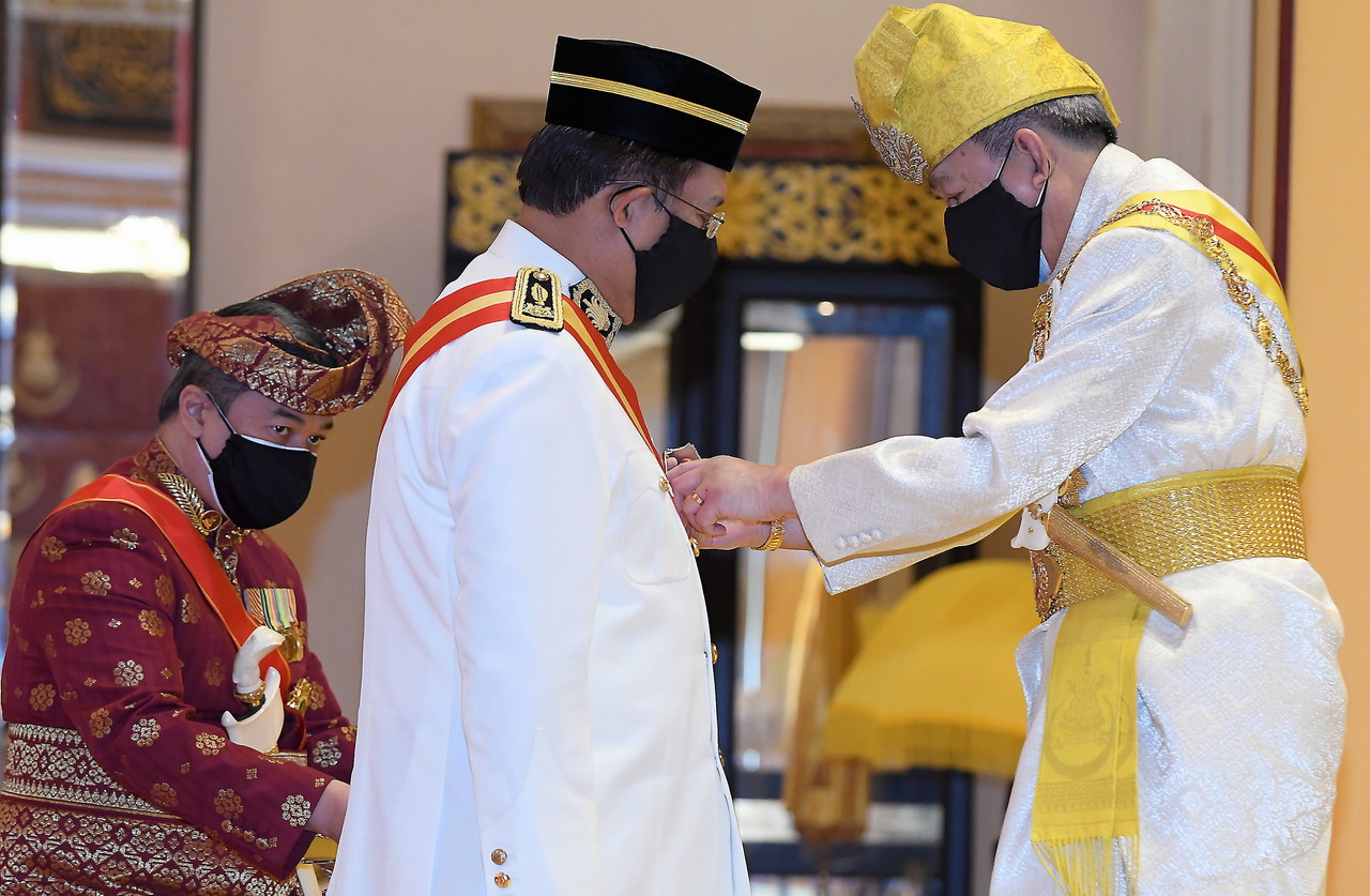 Sultan of Selangor confers medals, awards on 87 recipients