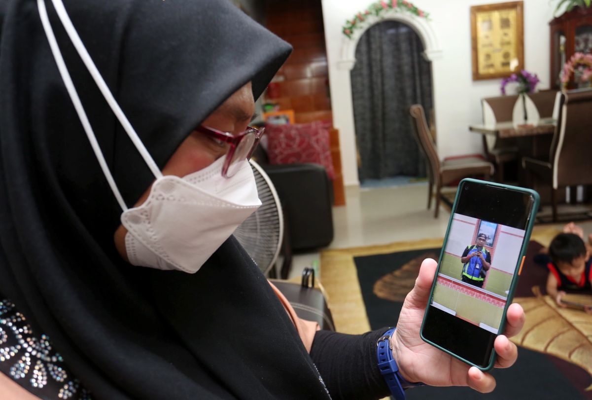 Kakitangan MBSJ bantu mangsa banjir sakit jantung sebelum meninggal dunia