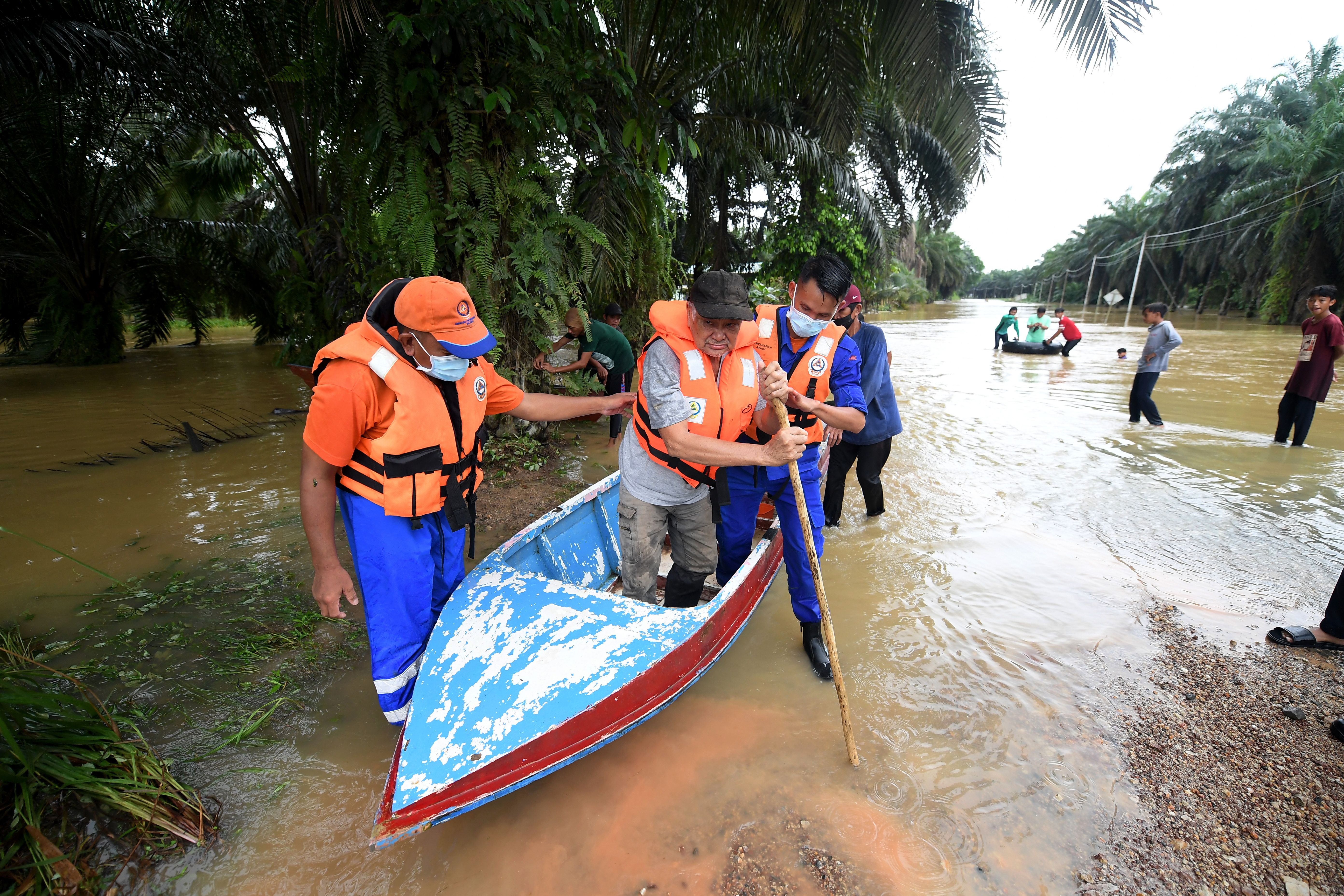 Jumlah mangsa banjir di empat negeri meningkat, Terengganu kekal