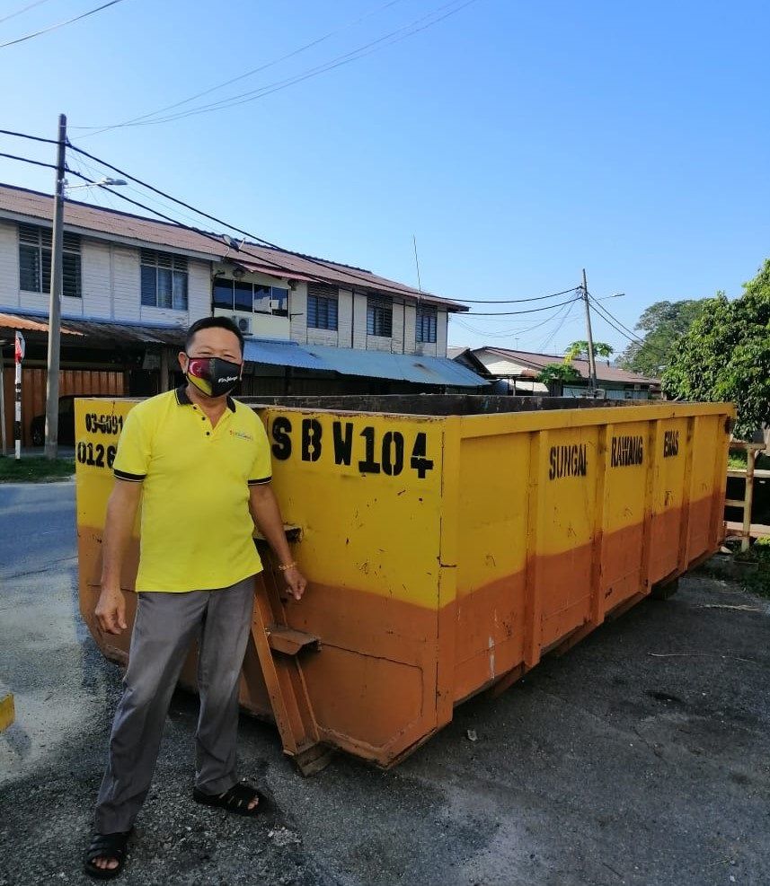 适耕庄B村置8垃圾槽 大扫除清走大型垃圾不用烦