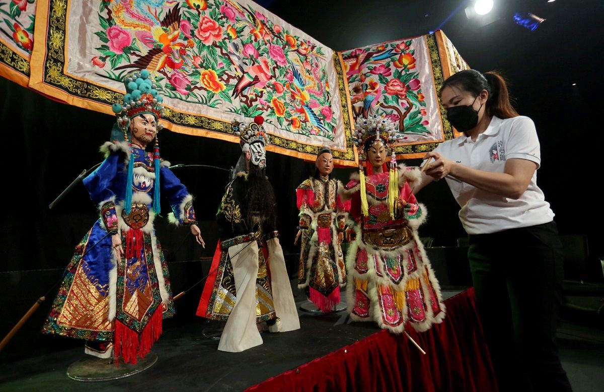 Dari kisah dongeng ke sejarah, wayang boneka sarat seni tradisi