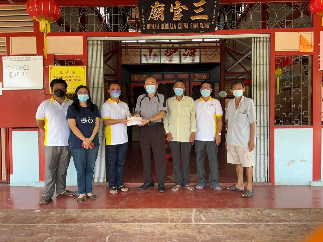 刘永山拨三官庙1万 助更换陈旧电缆