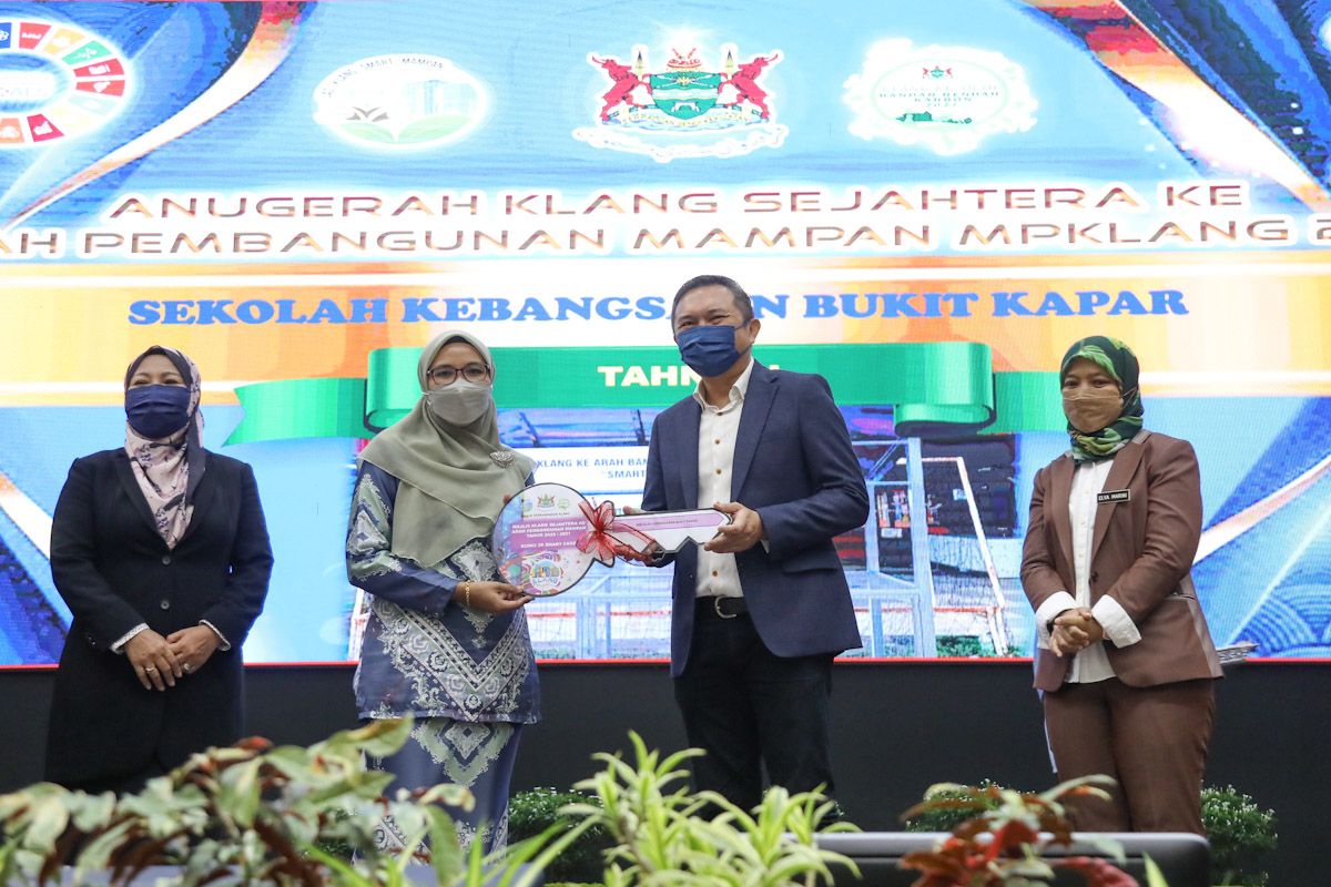 Kerajaan Selangor guna data satelit kesan lokasi tapak sampah haram