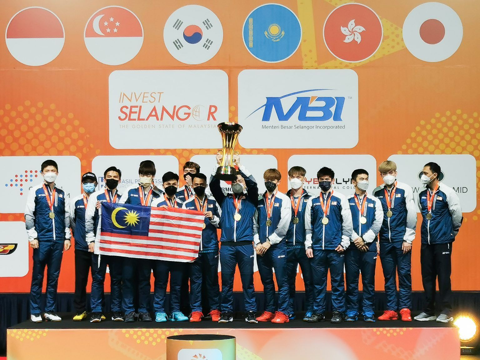 ஆசிய பூப்பந்து போட்டி ஆடவர் அணி, இந்தோனேசியாவை 3-0 தில் வீழ்த்தியது