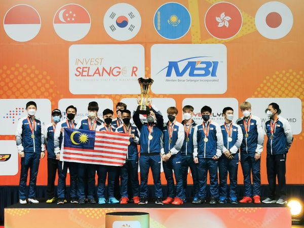 ஆசிய பூப்பந்து போட்டி ஆடவர் அணி, இந்தோனேசியாவை 3-0 தில் வீழ்த்தியது