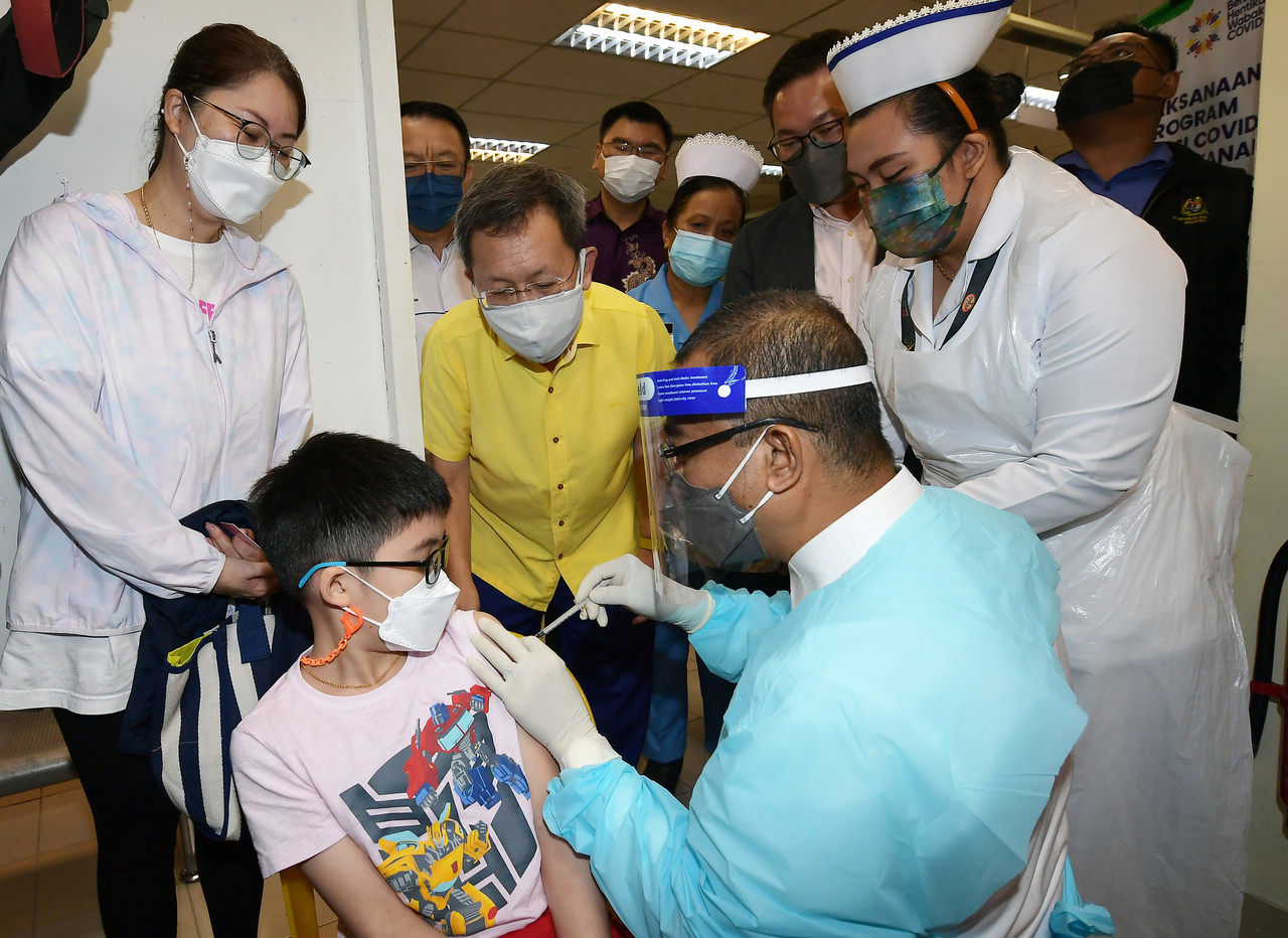 Covid-19: Govt to expand school outreach to expedite vaccination for kids