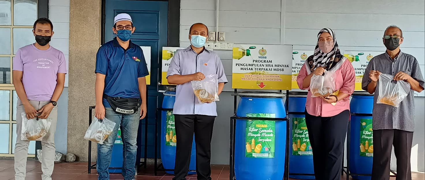 MDSB sedia tong minyak masak terpakai, galak masyarakat buang cara betul
