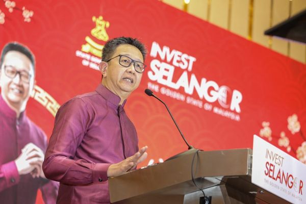 中央受促提供更多奖掖 助中小企迎战数码时代